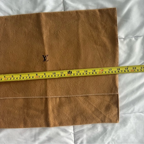 Louis Vuitton Dust Bag - Picture 2 of 4